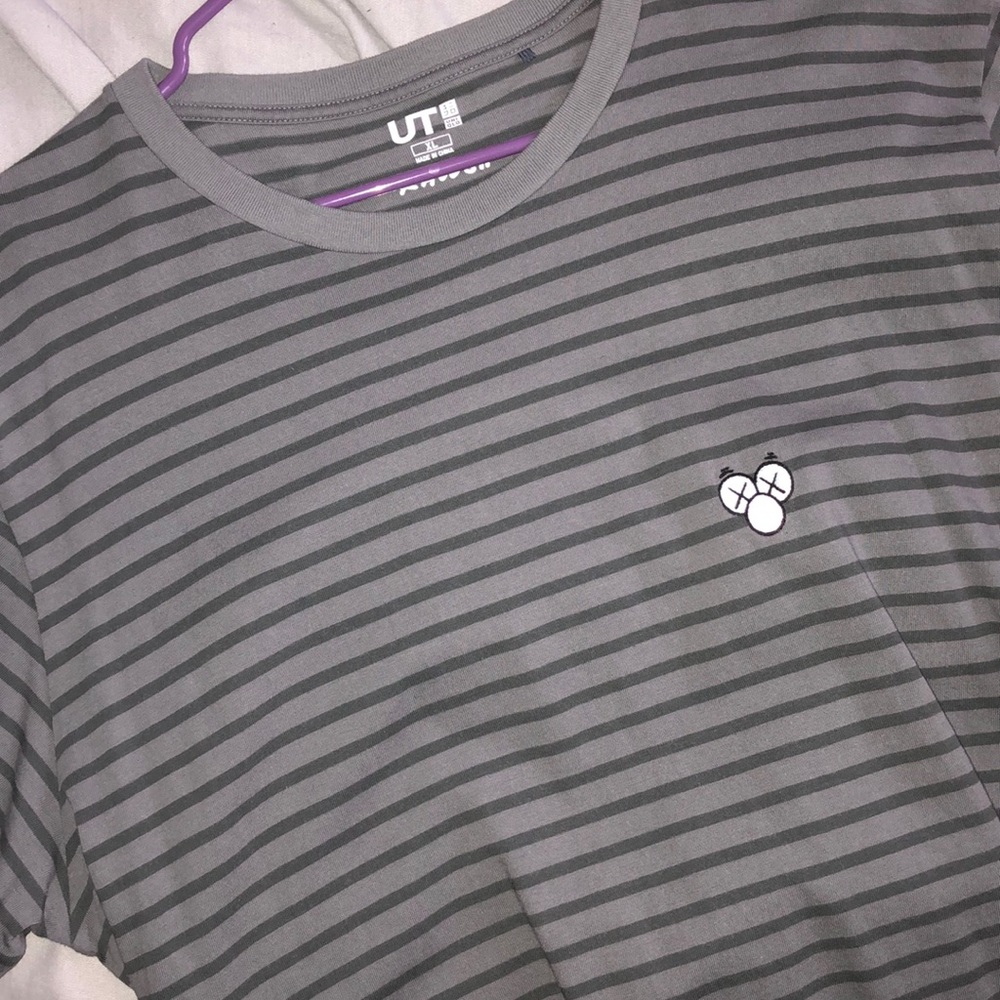 Kaws x Uniqlo Tee Size XL